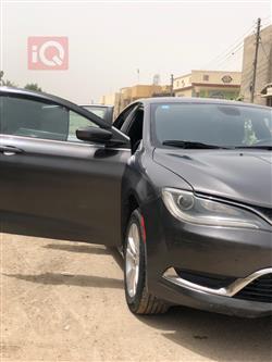 كرايسلر 200